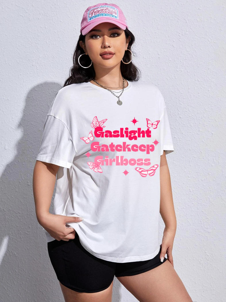 Girlboss White baggy T-shirt oversized drop shoulder