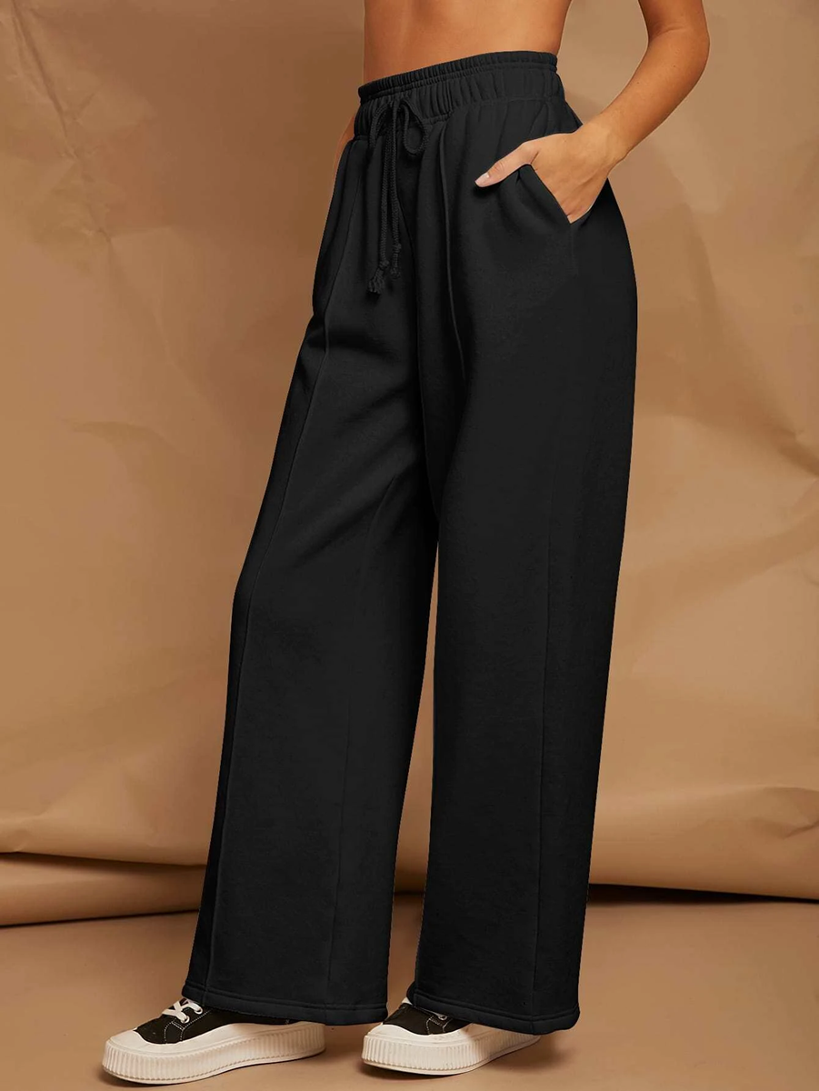 Black broad pants with front pleat for athleisure